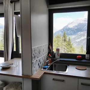 https://studio-fonctionnel-16m2-avec-vue-panoramique.fr-provencehotel.com