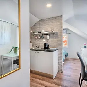 https://loft-rooms-split.splithotels.org